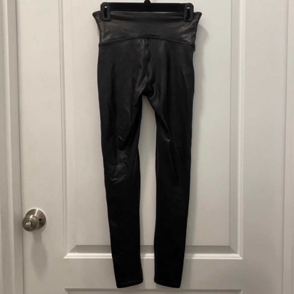 Spanx Faux Leather Leggings - Picture 5 of 5